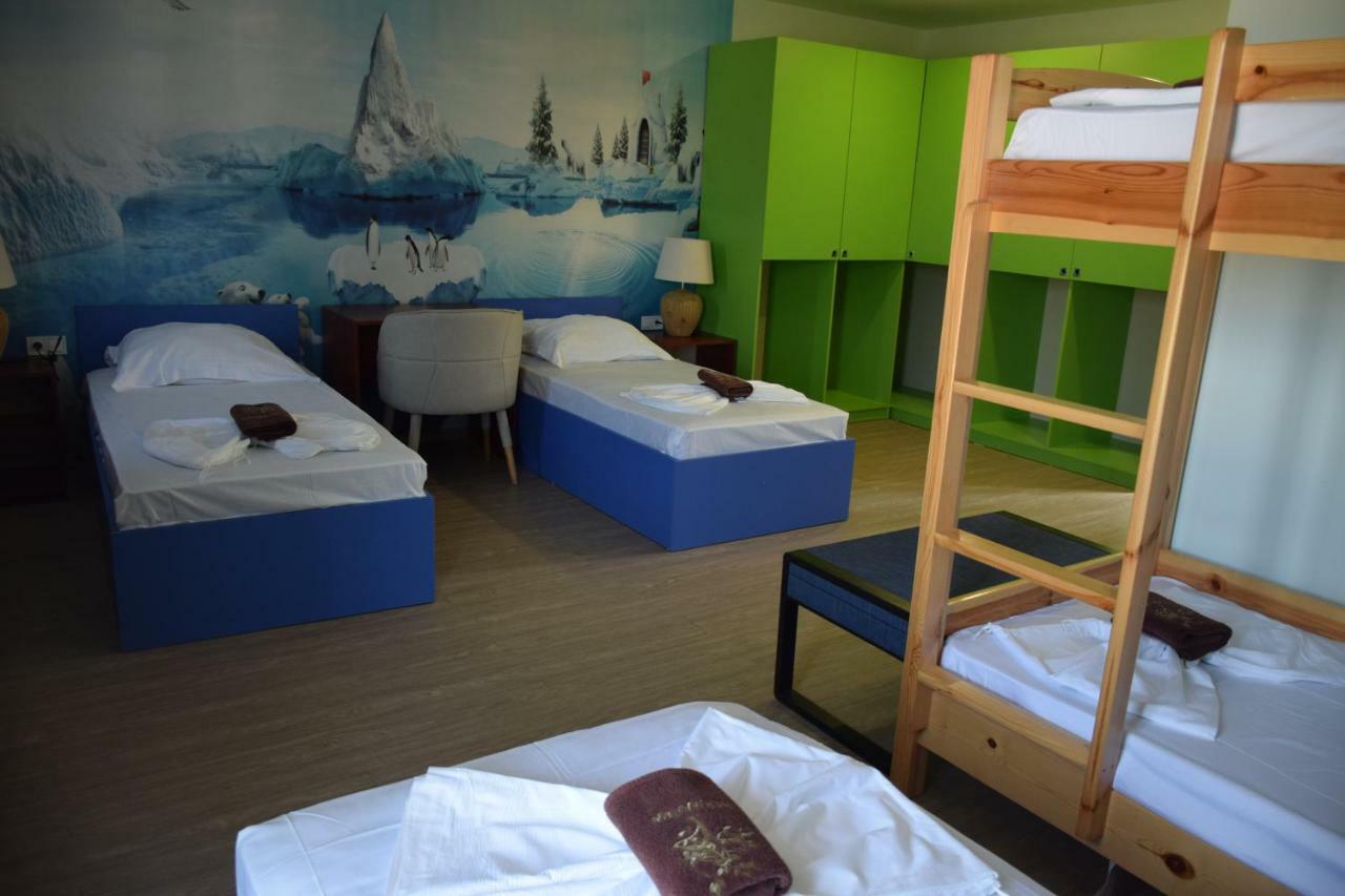 Camp And Pool Hotell Kranevo Eksteriør bilde